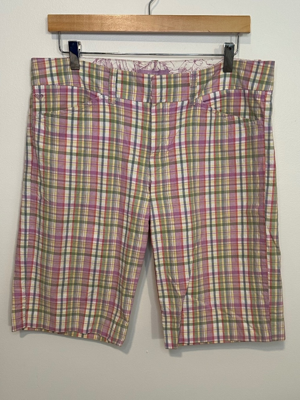 Y2K Roxy Plaid Bermuda Shorts Size 11 Pink Green Yellow